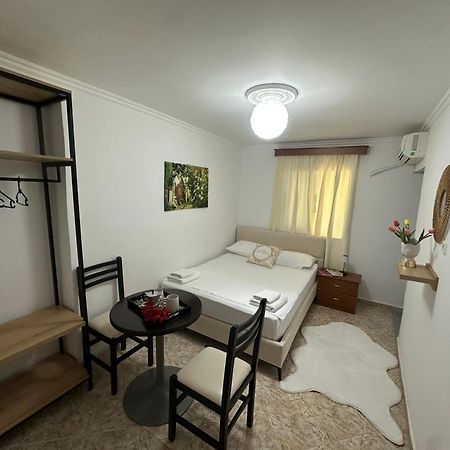 Vila Reni Risi Ksamil Exterior foto