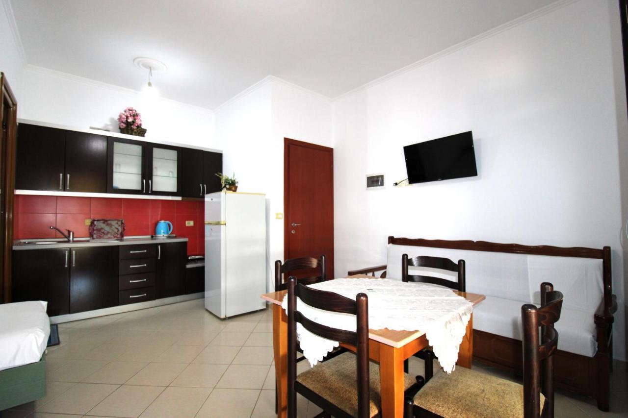 Vila Reni Risi Ksamil Exterior foto