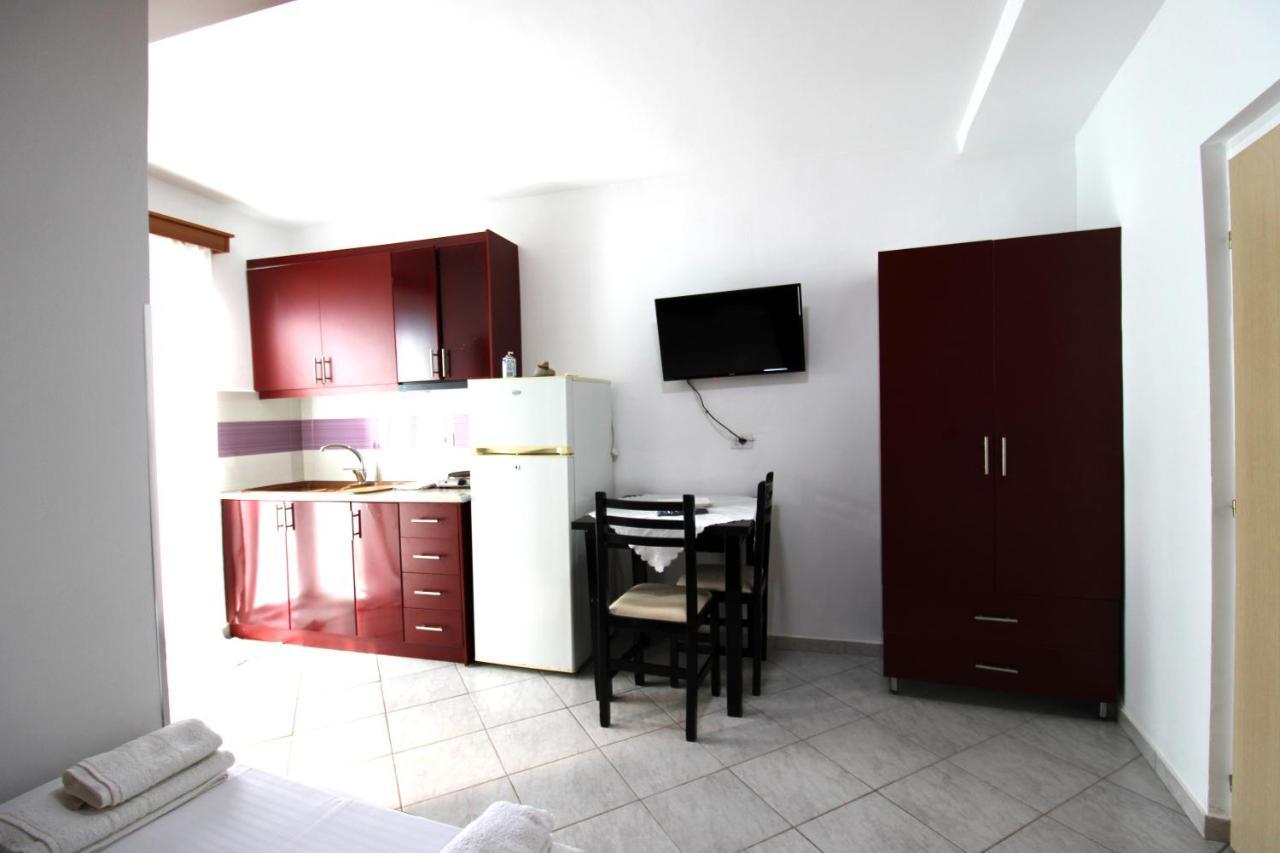 Vila Reni Risi Ksamil Exterior foto